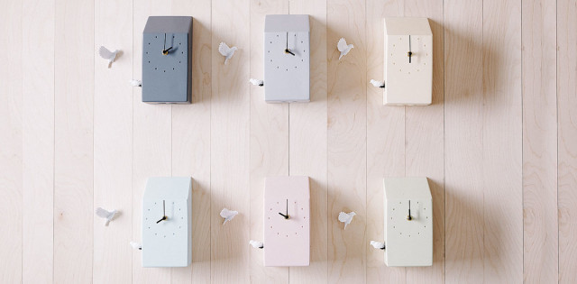 Orologio da parete design Cuckoo clock - tutti i colori.