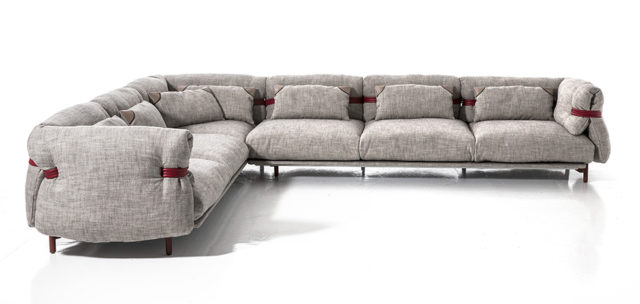 Salone del Mobile 2016 - tendenza divani : moroso Belt - divano Componibile ad angolo.